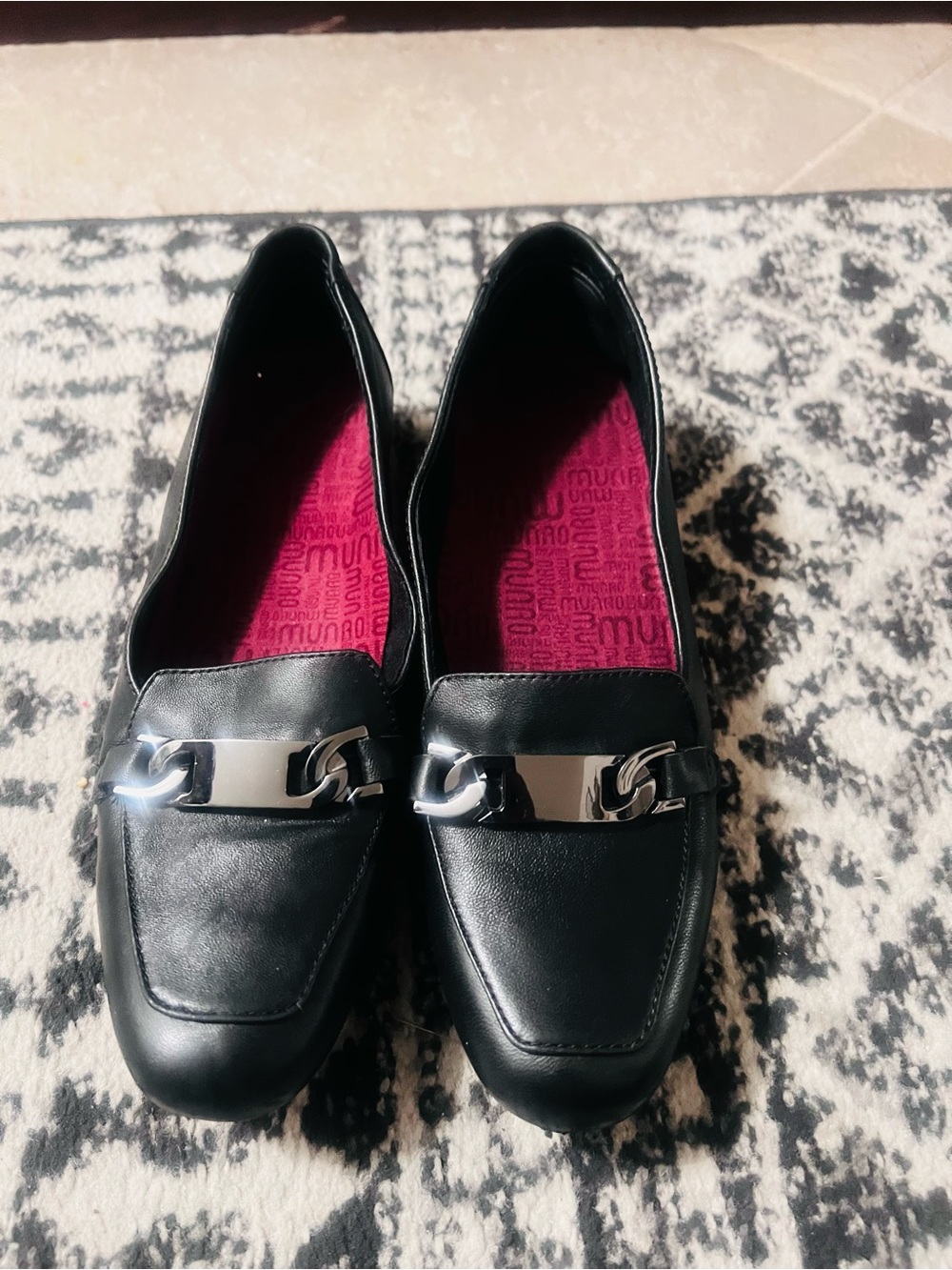 Munro Black Leather Loafers with Silver Accent